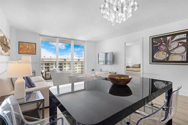 Building Photo - 5701 Collins Ave