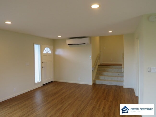 Building Photo - 500 Kaanini St