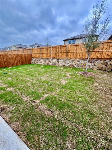 Building Photo - 2307 States St