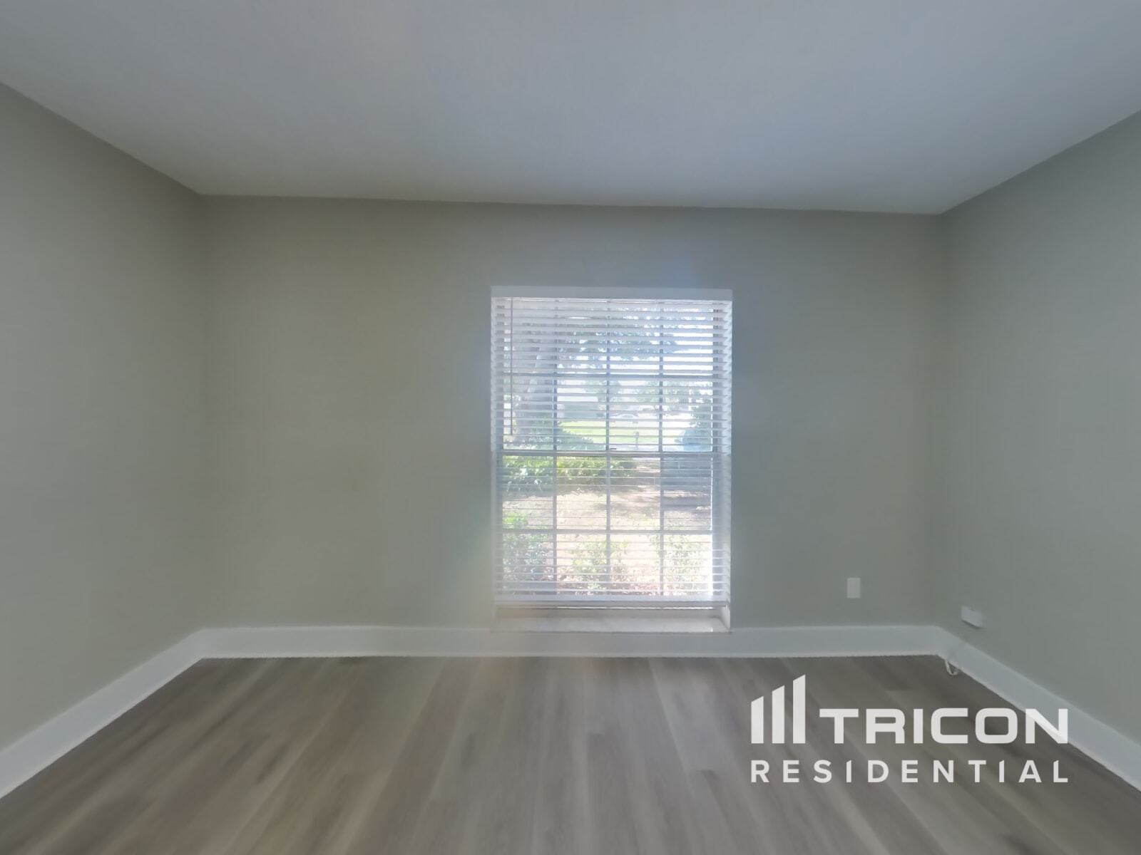 Building Photo - 6825 Mitchell Cir