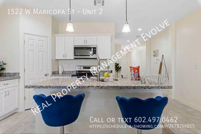 Building Photo - 1522 W Maricopa St