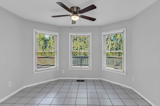 Building Photo - 2560 Choctaw Trce