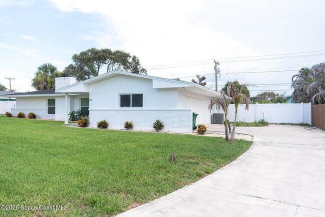 Building Photo - 311 12th Terrace