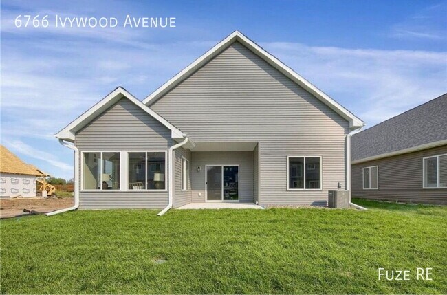 Building Photo - 6766 Ivywood Ave