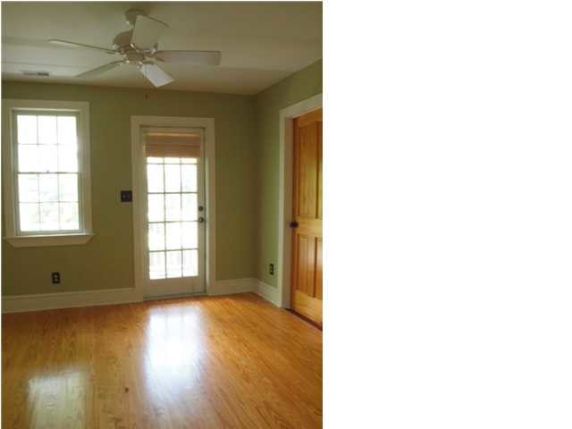 Building Photo - 17 Hampden Ct