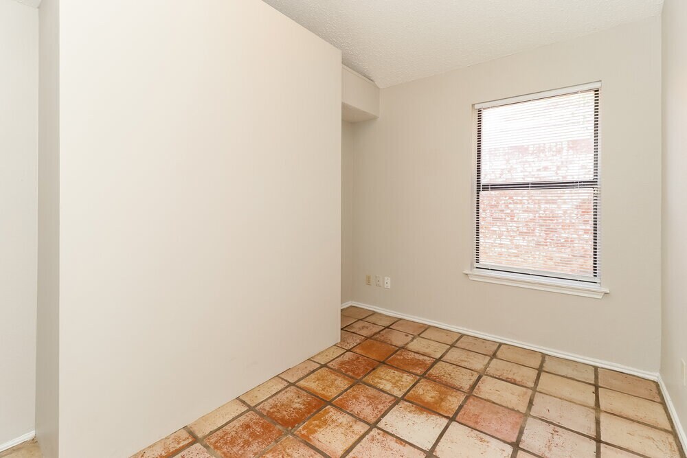 Building Photo - 1424 Horncastle St