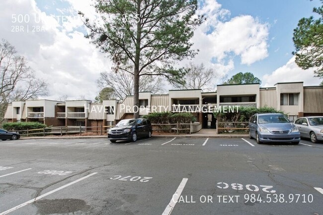 Building Photo - 500 Umstead Dr