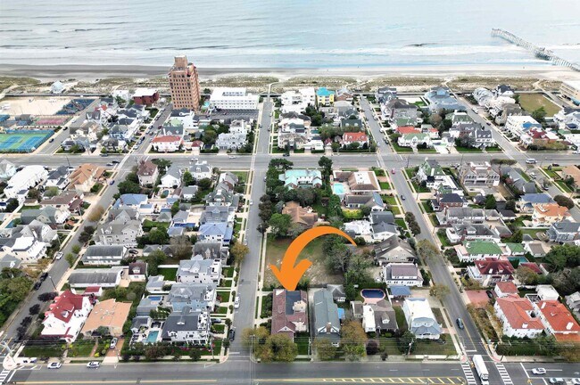 Building Photo - 2 S Dudley Ave