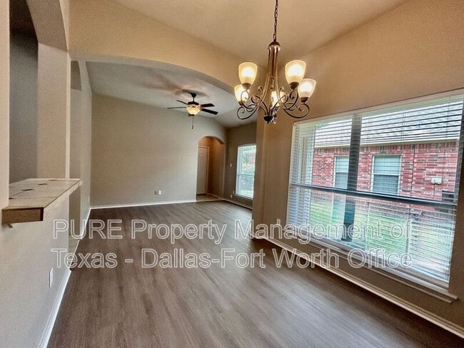 Building Photo - 1421 Piedmont Dr