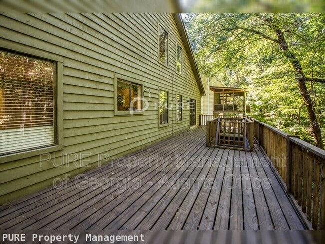 Building Photo - 540 Silver Pine Trail