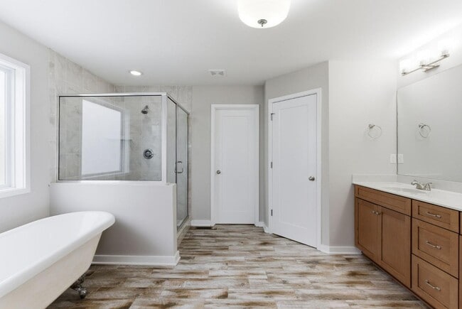 Building Photo - 1168 Autumn Ridge Dr