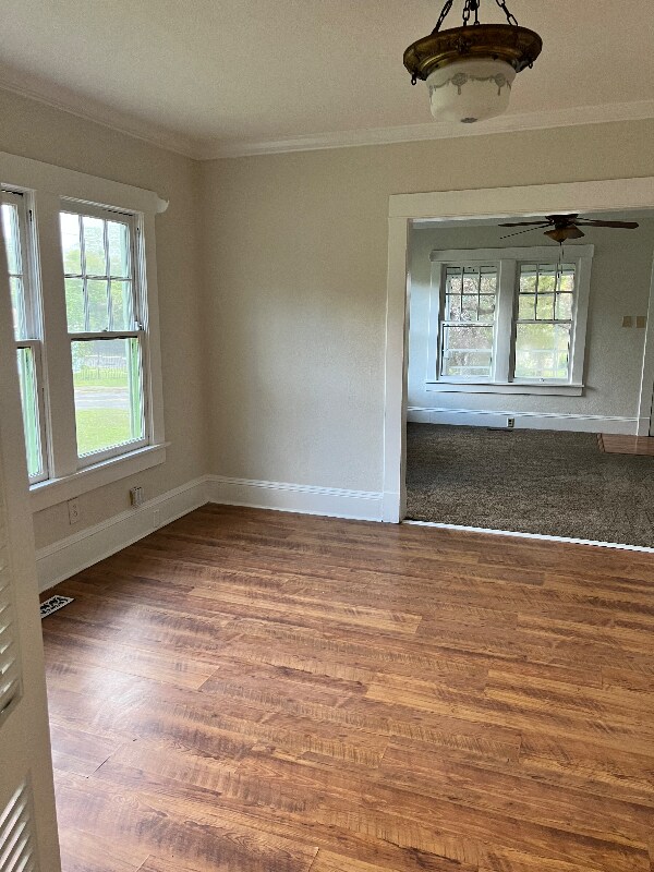 Building Photo - 830 North Ave