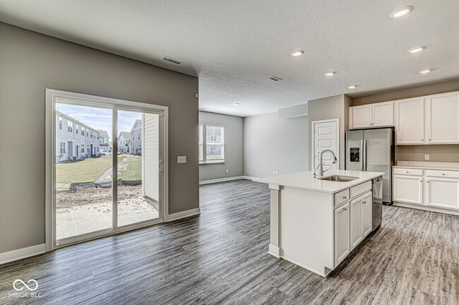 Building Photo - 9623 Beckett St