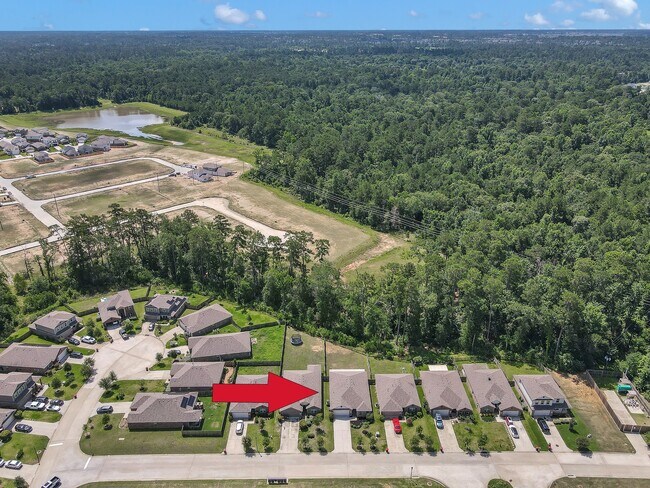 Building Photo - 8011 Dauntless Dr