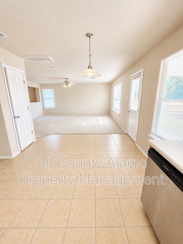 Building Photo - 4919 Celtic Cor