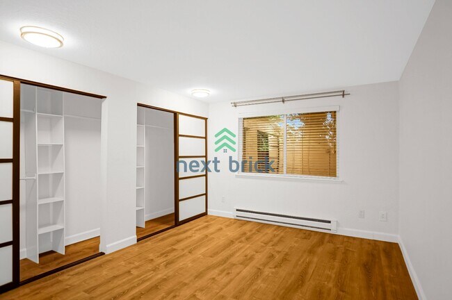 Building Photo - Charming 2 Bedroom 1 Bathroom Condo!