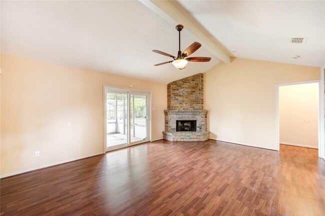 Building Photo - 5711 Weeping Willow Rd