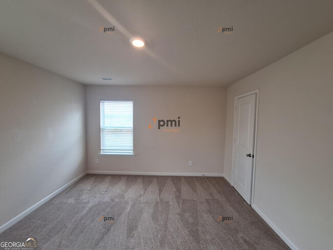 Building Photo - 110 Foley Dr