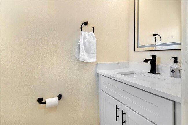 Building Photo - 2823 Boulder Falls Ct