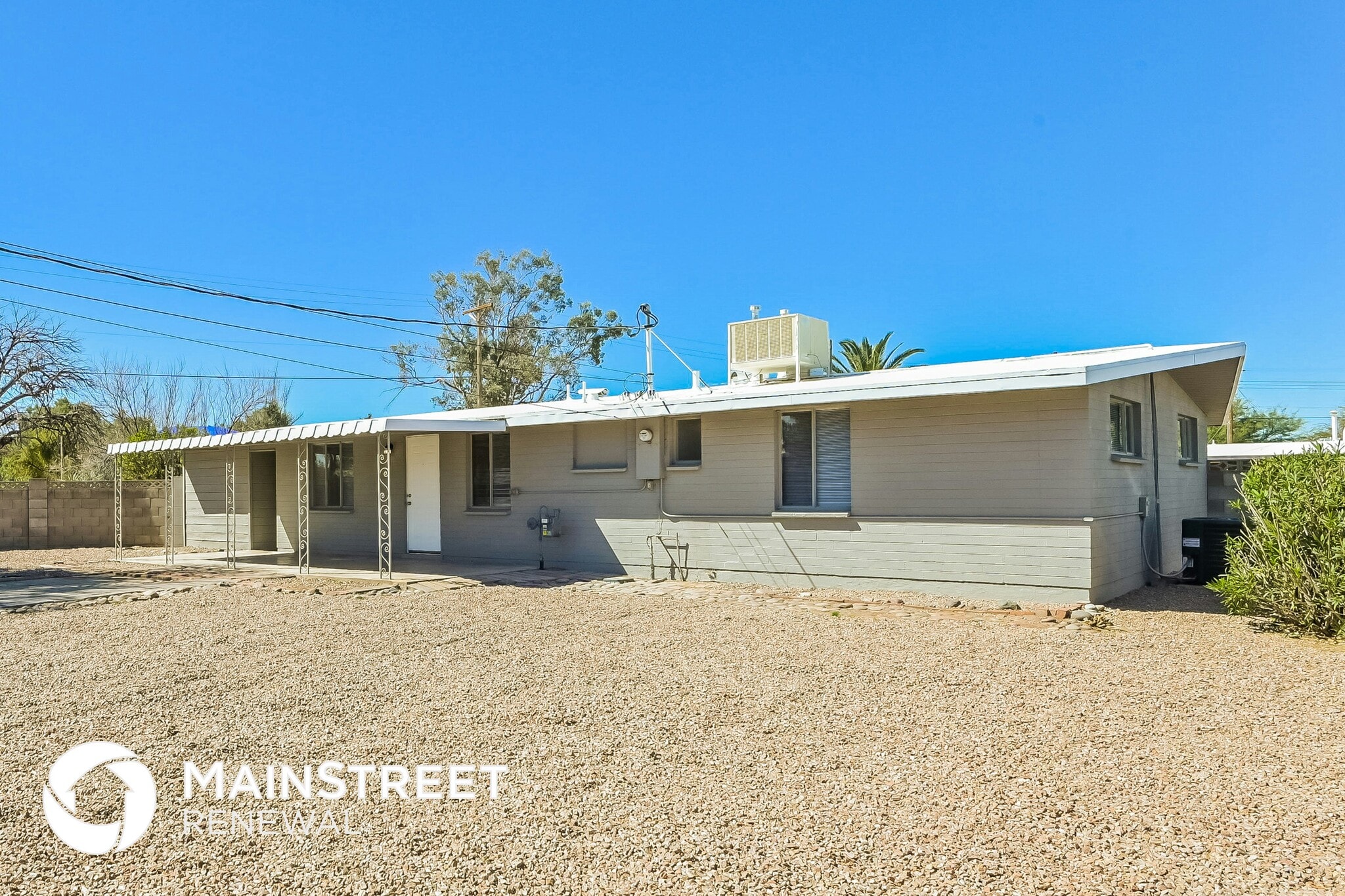 Building Photo - 1733 S Avenida Regulo