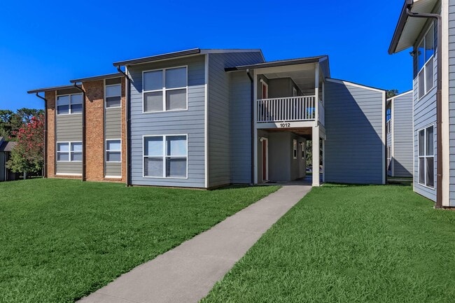 Building Photo - Parkridge Apartments