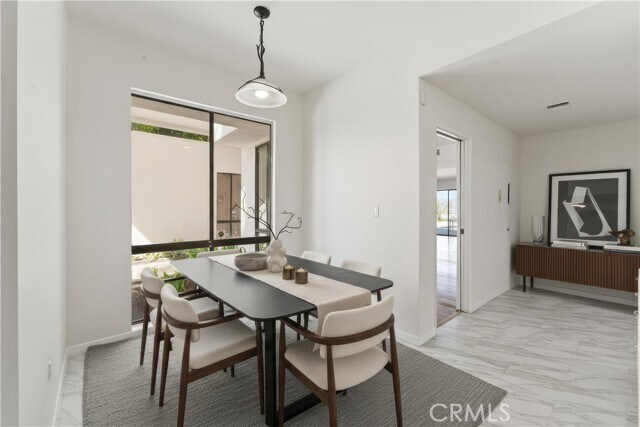 Building Photo - 3329 Dona Rosa Dr