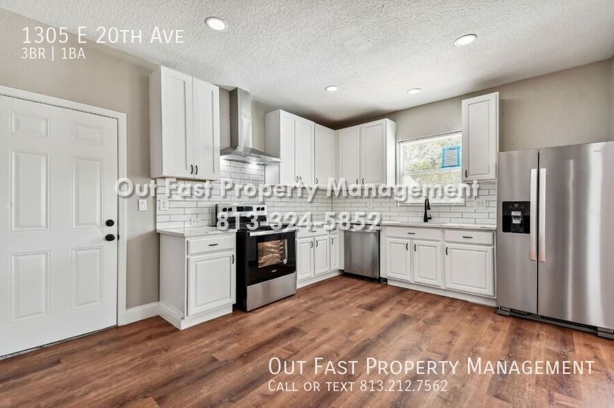 Building Photo - 1305 E 20th Ave