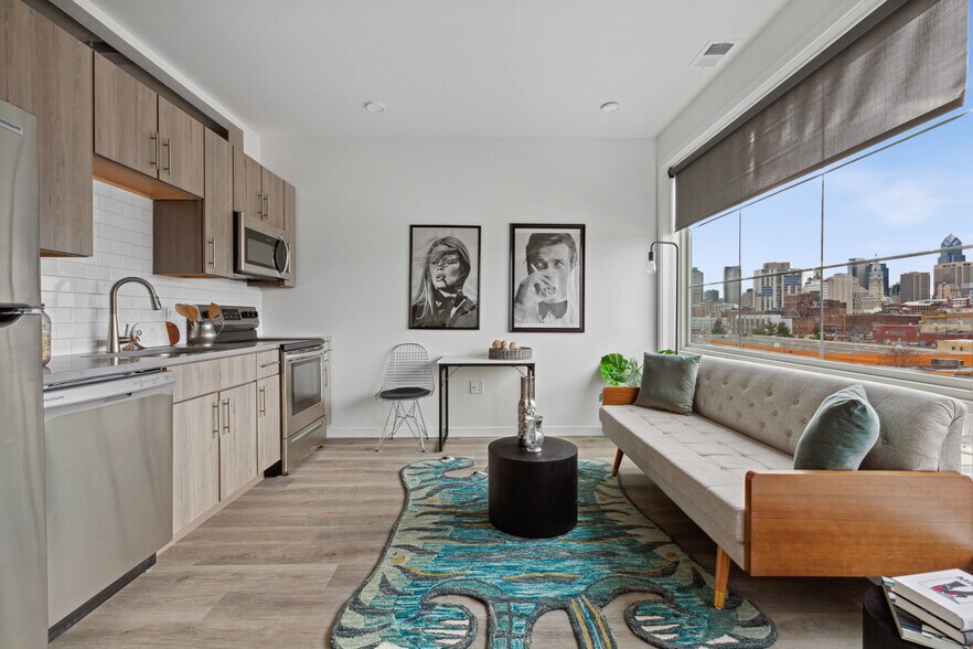 The Quincy Apartments 741 Spring Garden St Philadelphia PA 19019