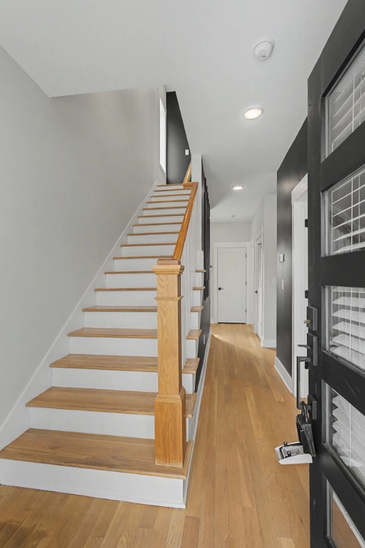 Building Photo - 115 Green St