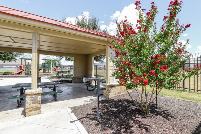 Building Photo - 6806 Slaton Fields