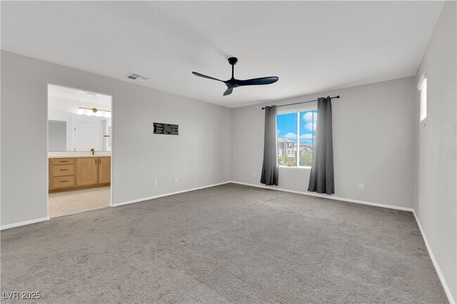 Building Photo - 8035 Skye Foxx St