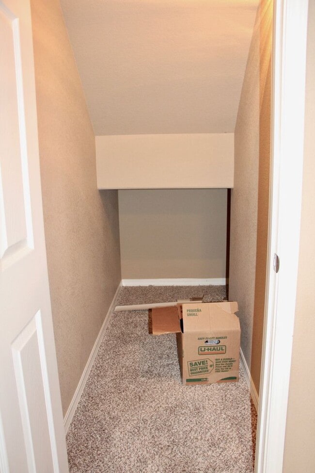 Building Photo - Well Cared For 3 bed/2.5 Bath Home in Security - Widefield