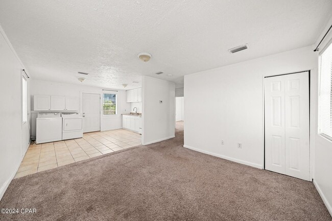Building Photo - 6319 Sunset Ave