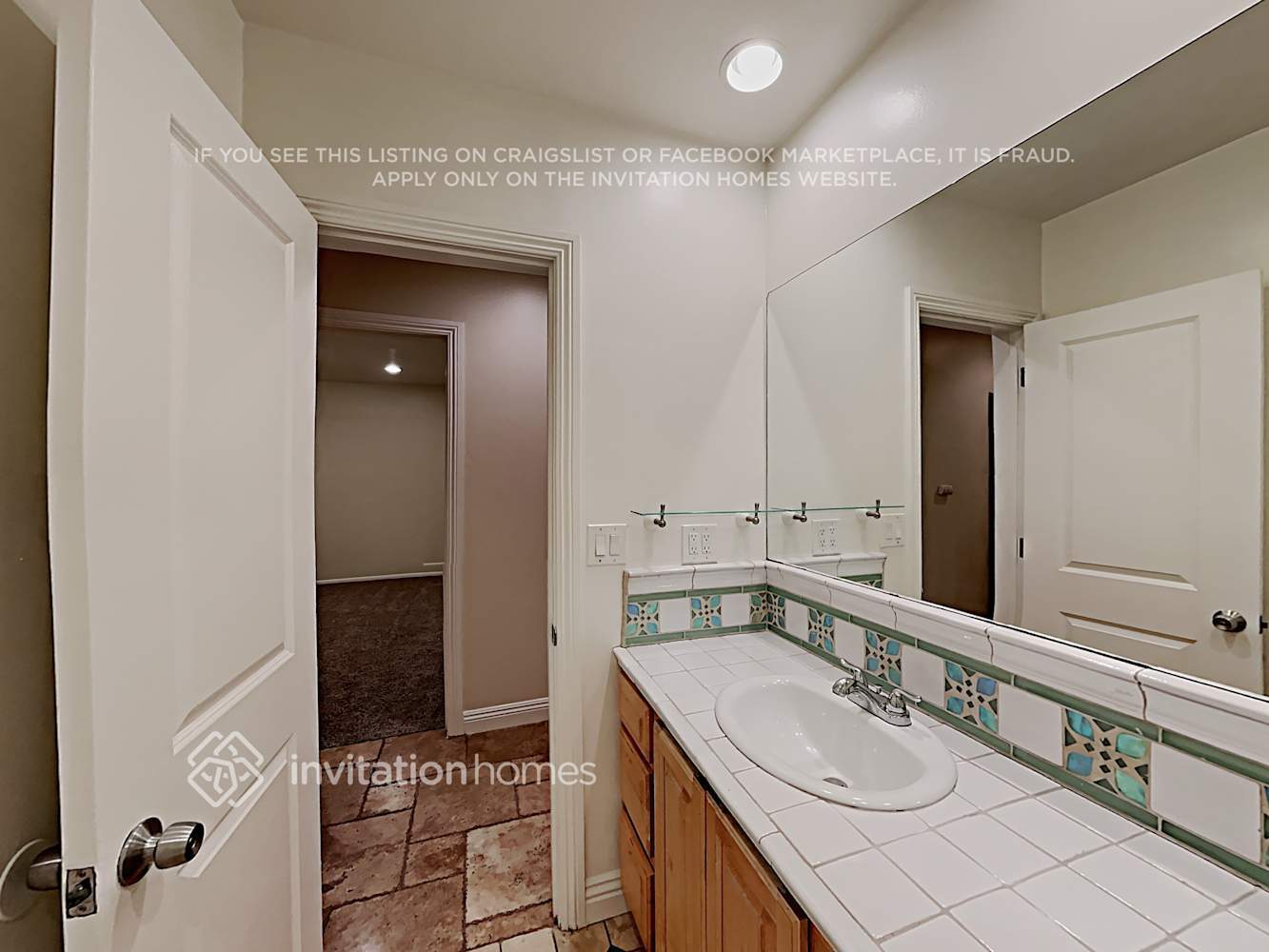 Building Photo - 1089 Camino Flores