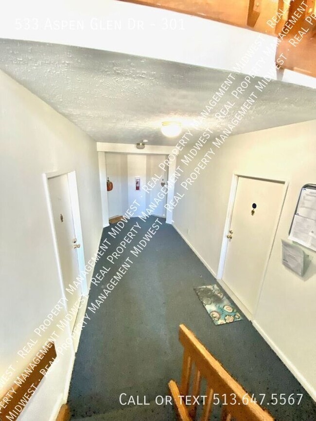 Building Photo - 533 Aspen Glen Dr