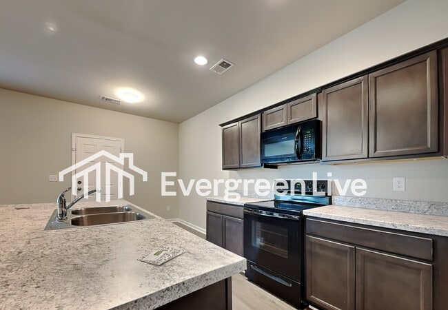 Building Photo - 150 Ross Dr