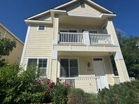 Building Photo - 2120 Virginia Lake Way