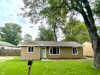 Building Photo - 1704 S Lindell Dr