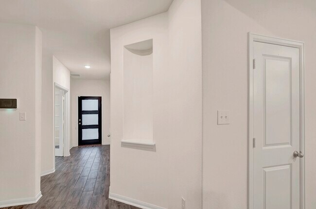 Building Photo - 13222 Blue Flame Dr