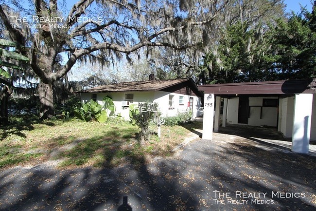 Primary Photo - Cozy Apartment at Lake Sherwood!