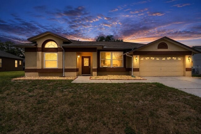 Building Photo - 10435 Crestfield Dr