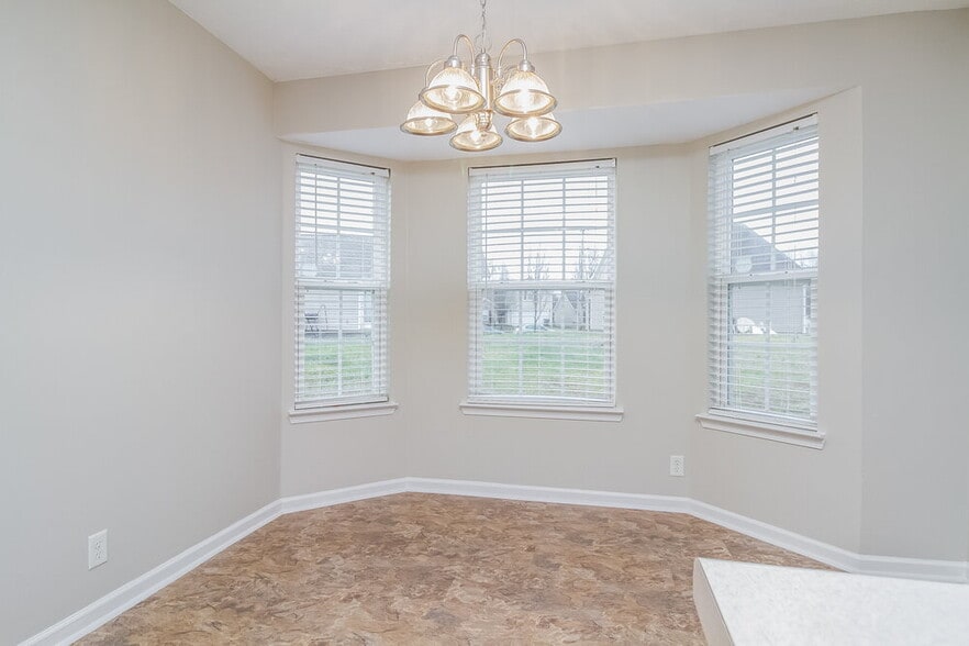 Building Photo - 1413 Chesterbrook Ct