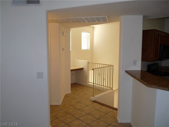 Building Photo - 5855 Valley Dr