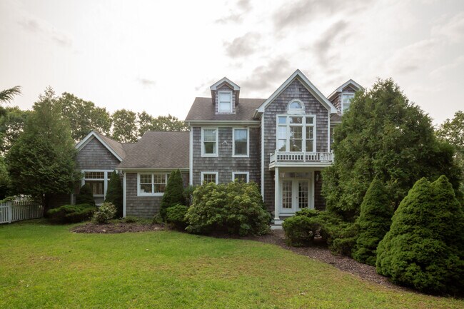 Building Photo - 83 Laurel Valley Dr