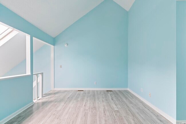 Building Photo - 421 Cambridge Cir