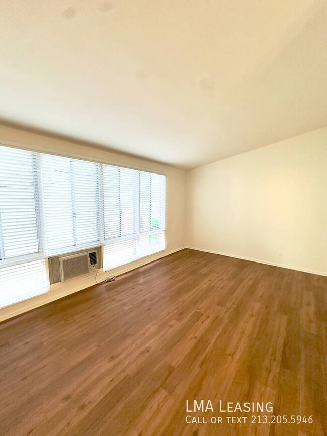 Building Photo - Charming 1-Bedroom Apartment in Prime Beve...