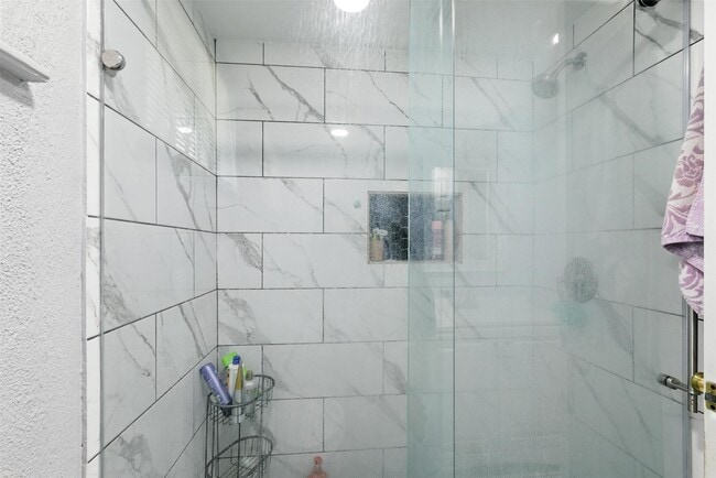 Building Photo - 4103 Sandydale Ln