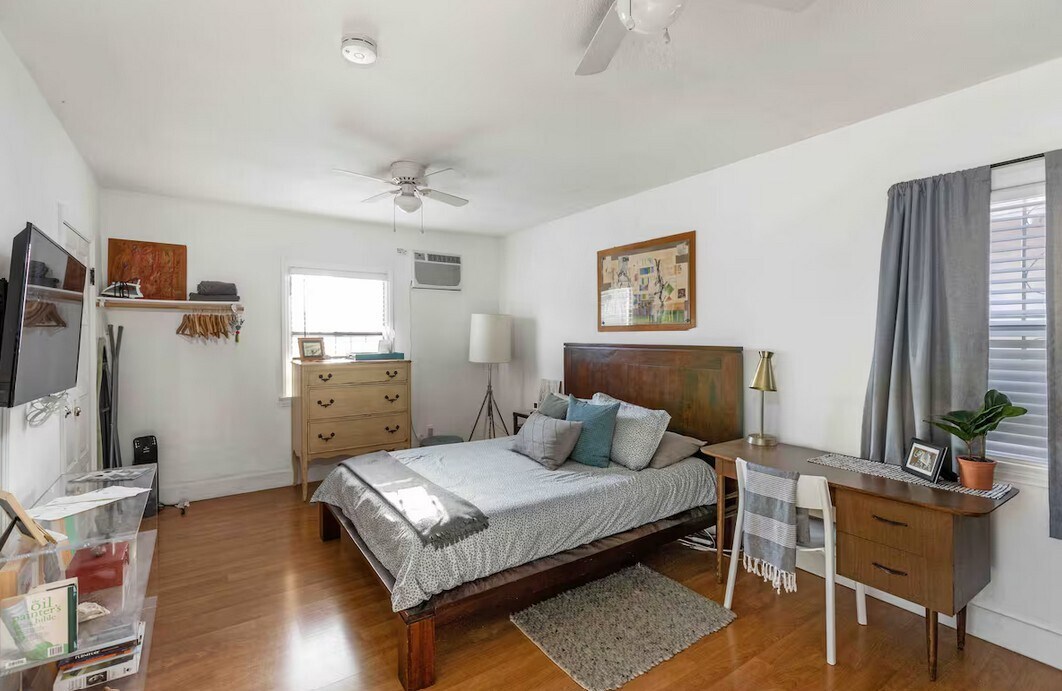 Bedroom 3 - 2955 8th Ave