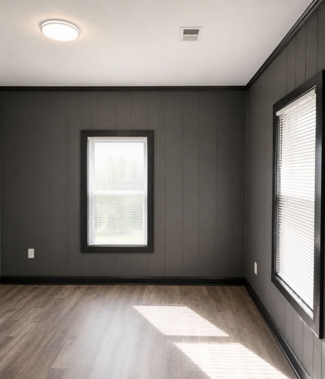 Building Photo - 3083 Radford Rd