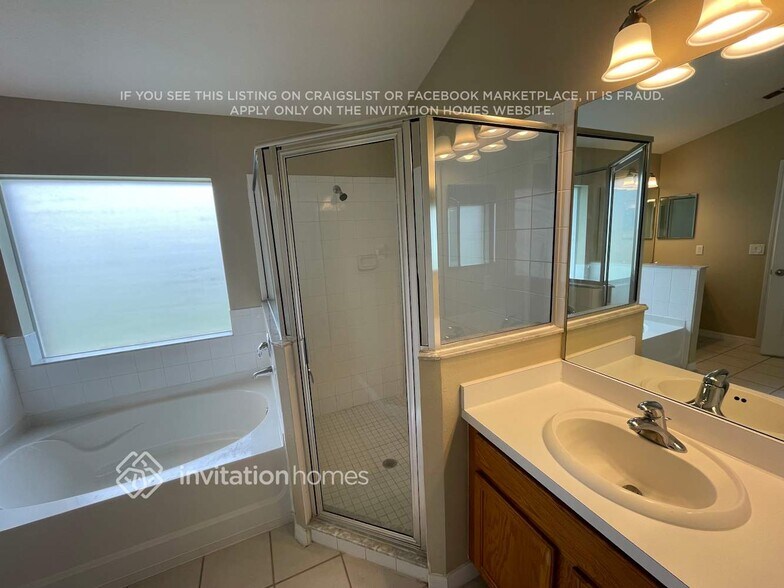 Building Photo - 31530 Triborough Dr